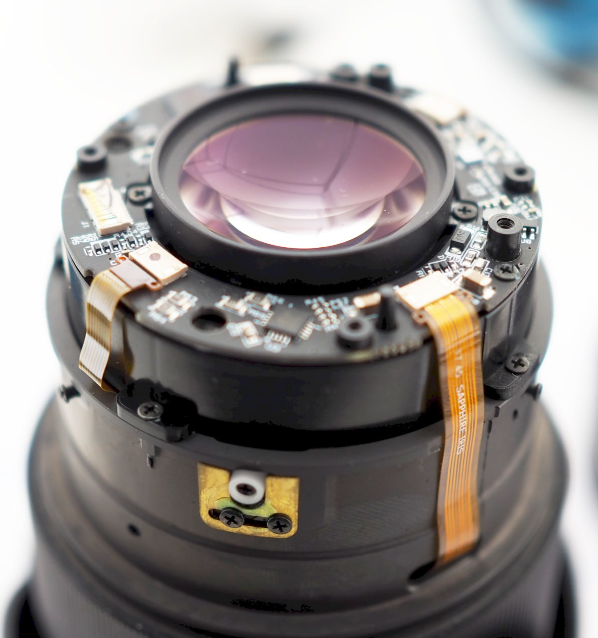Samyang AF 35mm F1.4 для Sony - оптовый ремонт всего